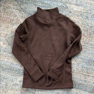 Women’s x-small EMS fleece layered shirt.